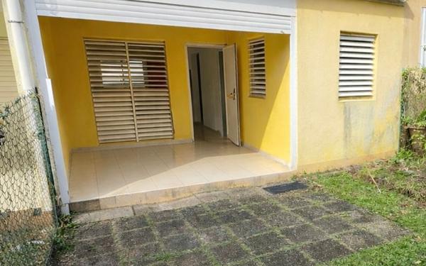 Appartement à vendre    3 pièces • 59,91 m2 Lamentin