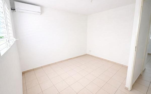 Appartement à vendre    3 pièces • 59,91 m2 Lamentin