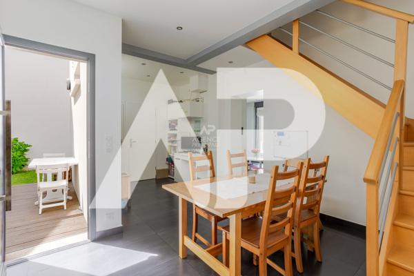 CHAVILLE RIVE GAUCHE - Maison Familiale €830 000 ** - Référence 665-S