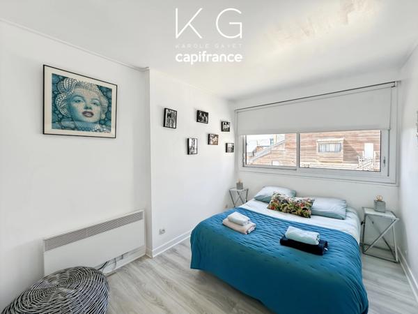 Port-Deauville à vendre appartement 104 m2 3 chambres avec terrasse exposée sud-est et vue panoramique sur le bassin