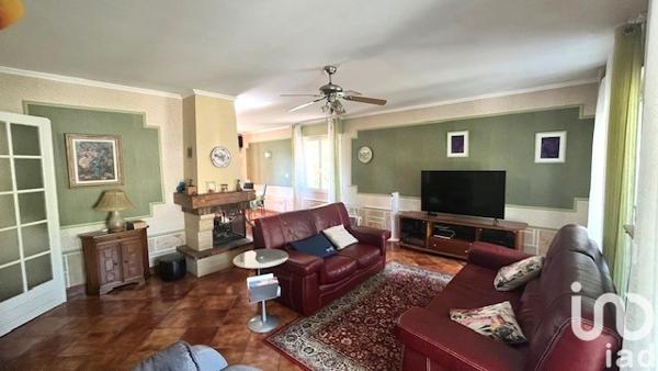 Maison à vendre 5 pièces 136 m² Vœuil-et-Giget