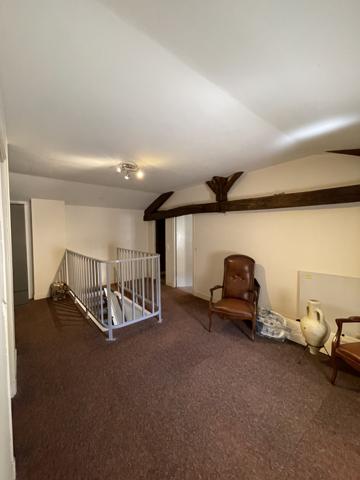 Maison familiale au calme proche des commerce