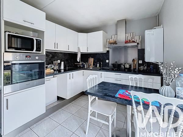 Immeuble à vendre 297 m² Bondoufle