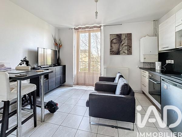 Immeuble à vendre 297 m² Bondoufle
