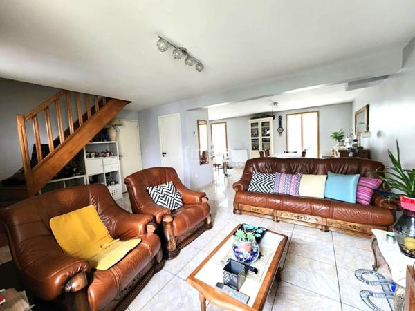 Maison récente et bien entretenue