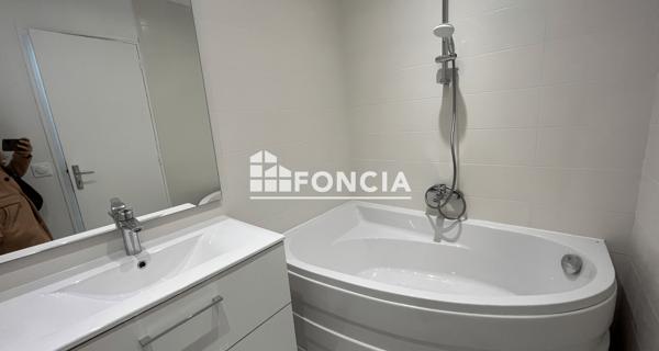 Location Maison 4 pièces 80.17 m² - Mandres-les-roses 94520