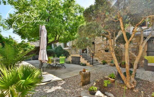 Dpt Hérault (34), à vendre à PAULHAN, maison vigneronne T5 205m² avec garage de 130m² et studio indépendant de 35m² - Terrain de 510 m2