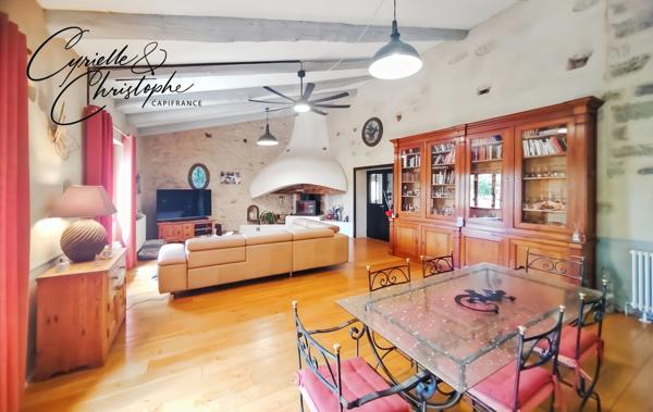 Dpt Hérault (34), à vendre à PAULHAN, maison vigneronne T5 205m² avec garage de 130m² et studio indépendant de 35m² - Terrain de 510 m2
