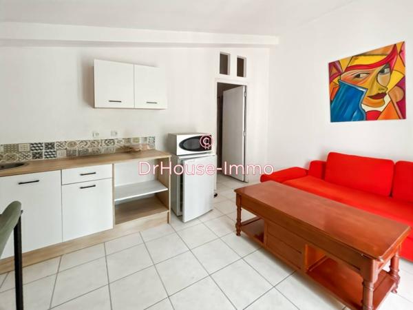 Immeuble à vendre 21 pièces de 450 m²