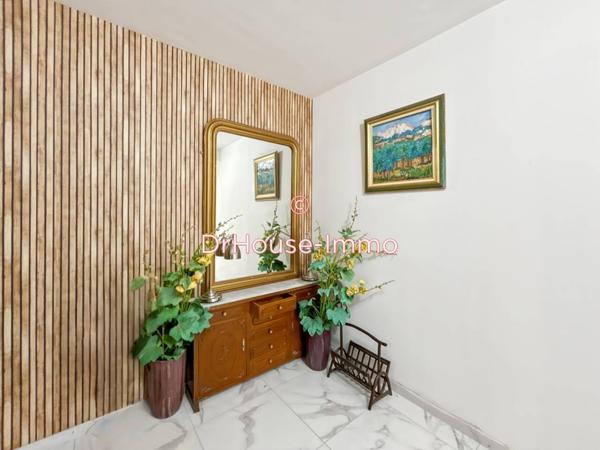 Immeuble à vendre 21 pièces de 450 m²