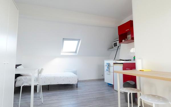 Immeuble à vendre    3 pièces •  Amiens