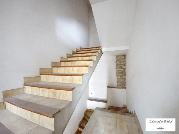 À vendre maison de village à rénover à LABLACHERE (07)