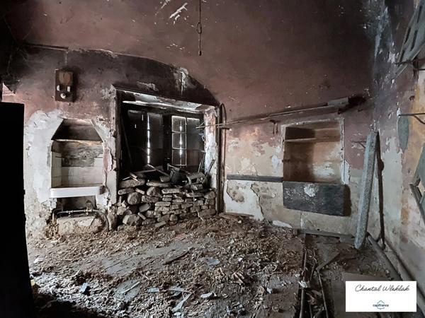 À vendre maison de village à rénover à LABLACHERE (07)