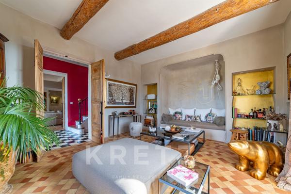 AIX-EN-PROVENCE BASTIDE D'EXCEPTION AU COEUR D’UN DOMAINE DE 3 HECTARES