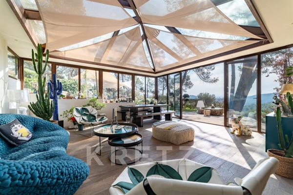 AIX-EN-PROVENCE BASTIDE D'EXCEPTION AU COEUR D’UN DOMAINE DE 3 HECTARES