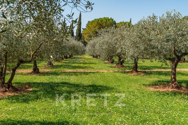 AIX-EN-PROVENCE BASTIDE D'EXCEPTION AU COEUR D’UN DOMAINE DE 3 HECTARES