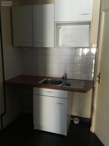 Fonds et/ou murs commerciaux à louer à La-Ferté-Bernard dans la Sarthe (72400), ref : 72085-L465