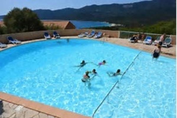 Très beau T2 dans résidence de tourisme à SERRA DI FERRO (2A)