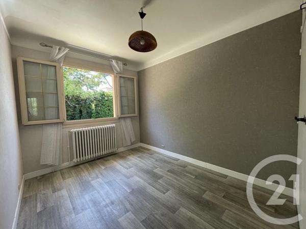 Maison à vendre  5 pièces - 115 m 2   BEAUZELLE  - 31