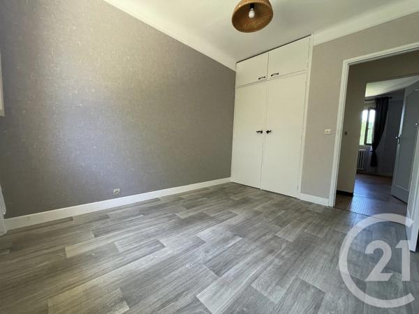 Maison à vendre  5 pièces - 115 m 2   BEAUZELLE  - 31