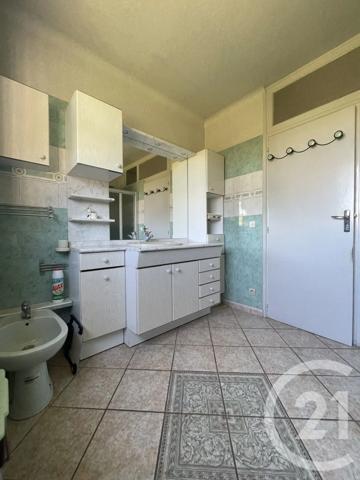 Maison à vendre  5 pièces - 115 m 2   BEAUZELLE  - 31