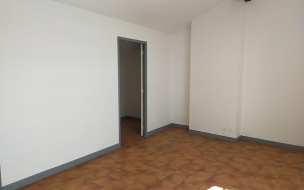 Appartement à vendre    3 pièces • 89 m2 Beaucaire
