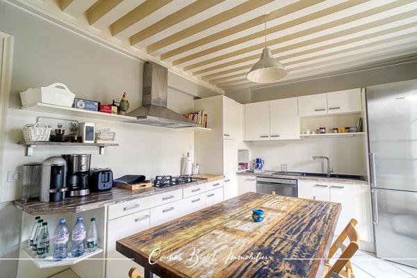 Maison 8 pièces - 320 m²