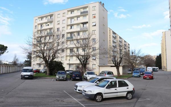 Appartement à vendre    3 pièces • 62,26 m2 Bourg-lès-Valence