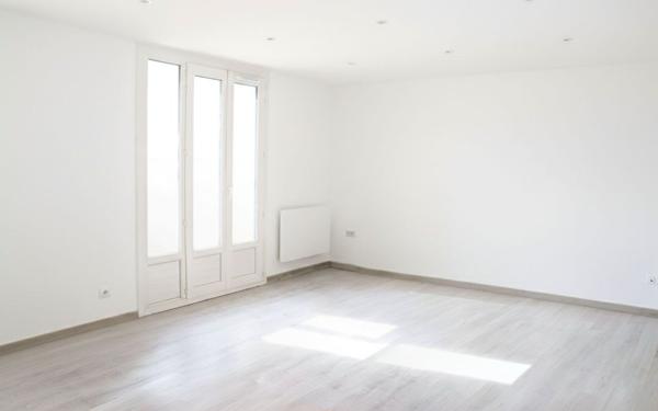 Appartement à vendre    3 pièces • 62,26 m2 Bourg-lès-Valence