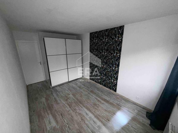 À LOUER ? Appartement 4 pièces de 70 m² à Vétraz-Monthoux - location non meublé