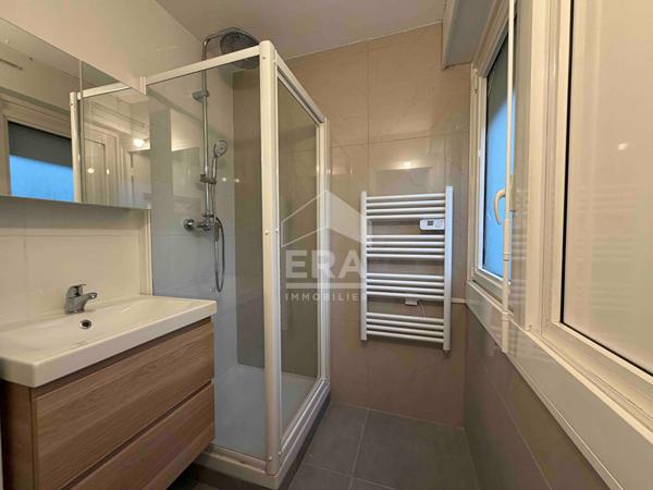À LOUER ? Appartement 4 pièces de 70 m² à Vétraz-Monthoux - location non meublé