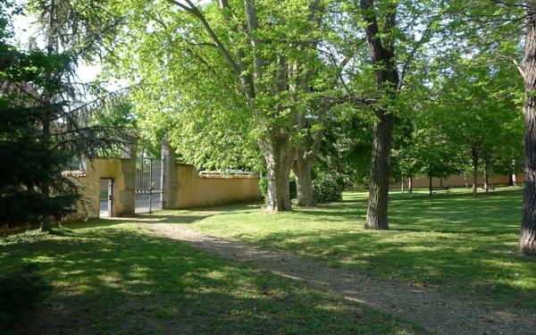 Appartement à vendre    4 pièces • 82 m2 Saint-Genis-Laval