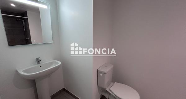 Location Studio meublé 21.29 m² - La Roche-sur-yon 85000
