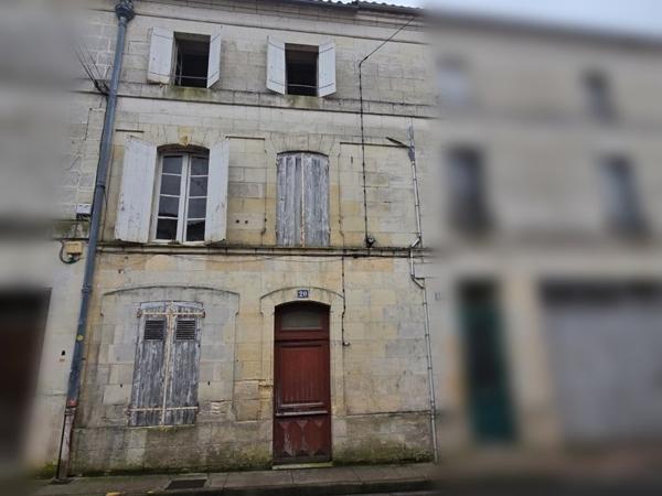 Maison à vendre |  Jonzac |  3 pièces | 90 m²