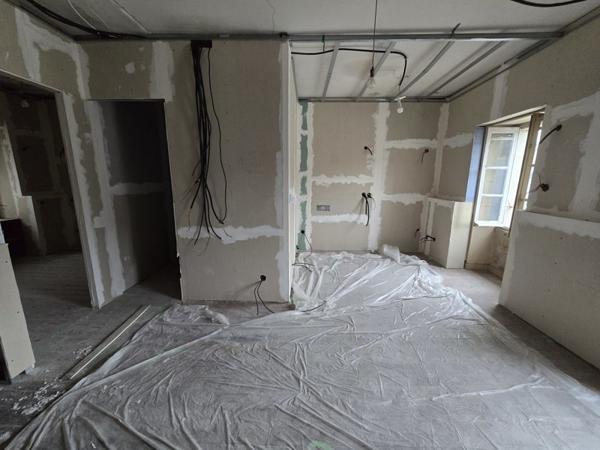 Maison à vendre |  Jonzac |  3 pièces | 90 m²