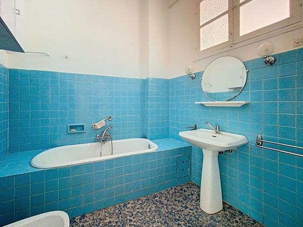 NICE RIQUIER  3 PIÈCES DE 65 M²