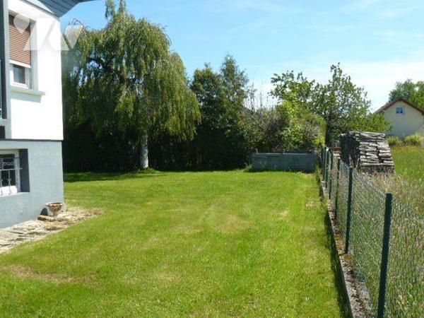 Maison à vendre à Aydoilles (88600) dans les Vosges (88)

Cette maison, située à Aydoilles, p...