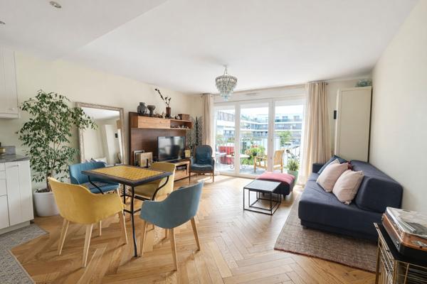 NANTERRE Appartement familial 4 pièces avec balcon