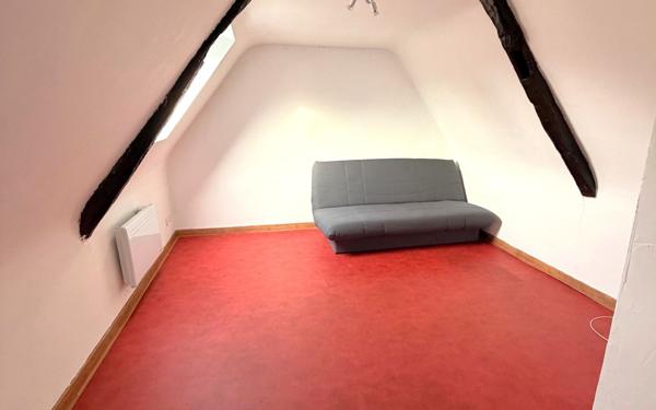 Immeuble à vendre    4 pièces •  Carhaix-Plouguer