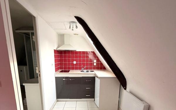 Immeuble à vendre    4 pièces •  Carhaix-Plouguer