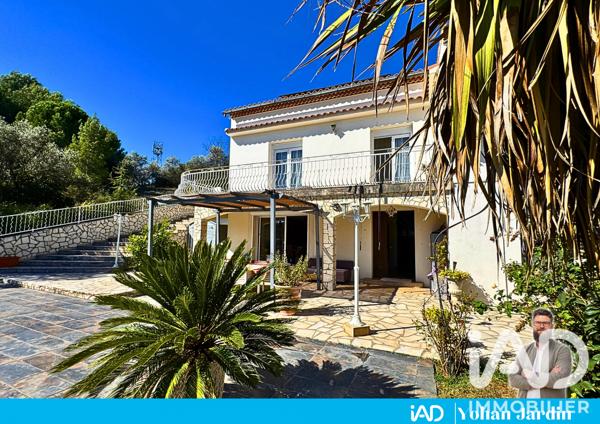 Maison à vendre 7 pièces 215 m² Saint-Gilles