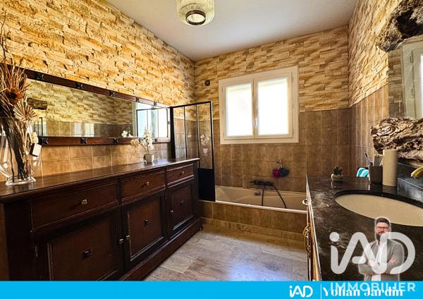 Maison à vendre 7 pièces 215 m² Saint-Gilles