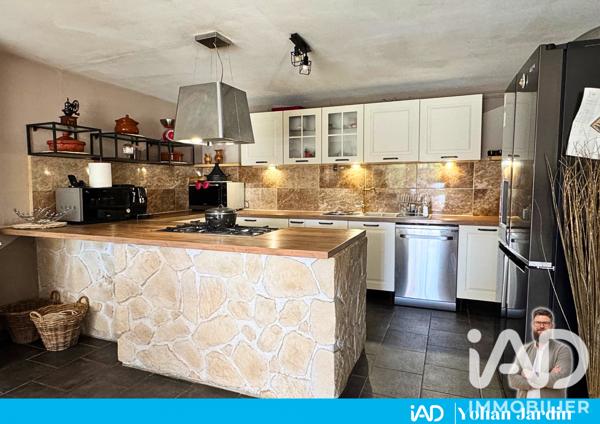 Maison à vendre 7 pièces 215 m² Saint-Gilles