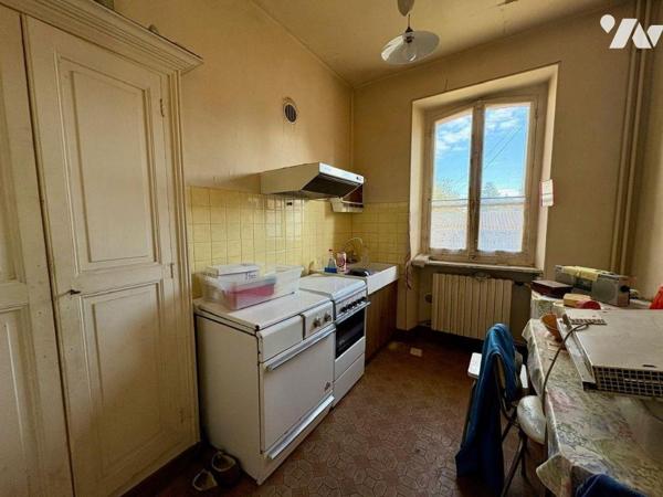 Située dans le village de Souesmes (41), cette jolie meulière de 68 m², sur un terrain de 263 m...