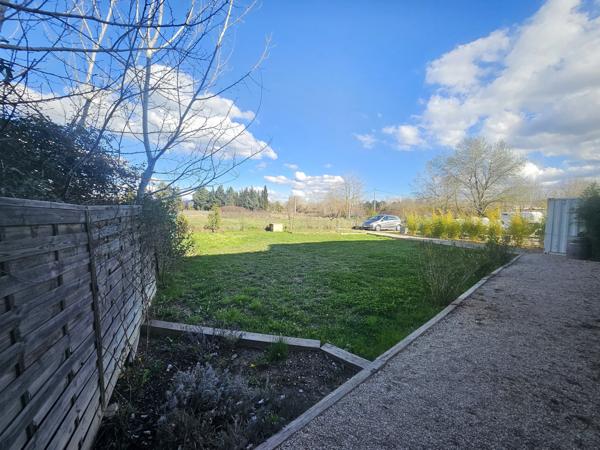 Pertuis (84120) Exclusivité –Appartement avec terrain proche d'Aix-en-Provence