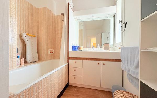 Appartement à vendre    2 pièces • 47 m2 La Baule-Escoublac