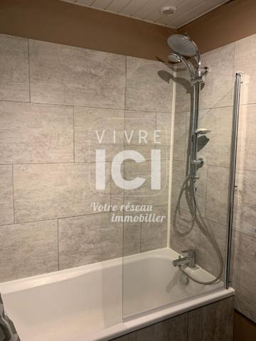 Maison de bourg rénovée - Meublée T3 60 m²  - garage - jardin VIGNEUX DE BRETAGNE