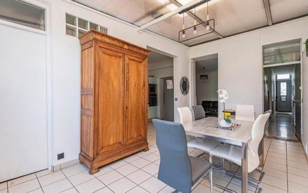 Maison à vendre    7 pièces •  Reims