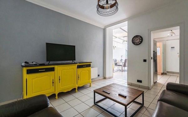 Maison à vendre    7 pièces •  Reims