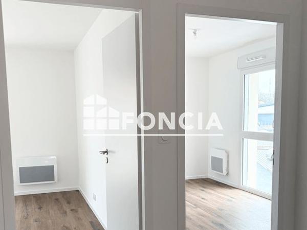 Location Appartement 3 pièces 70.5 m² - 2 RUE MARCEL DOUTRELIGNE Cholet 49300